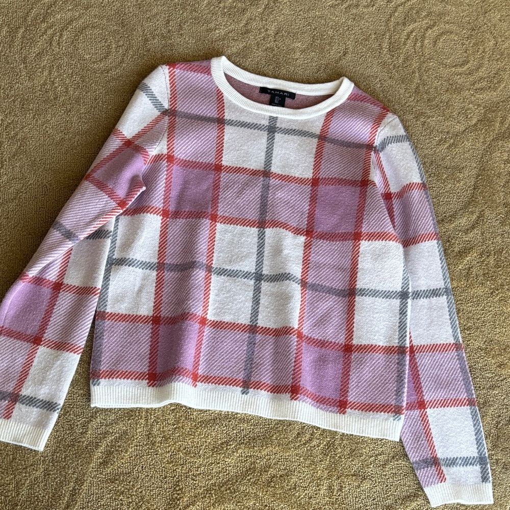 Tahari Pink and White Knit Sweater